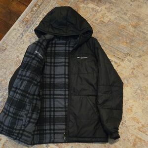Columbia Black Quilted Jacket with Gray Plaid Lining. Reversible